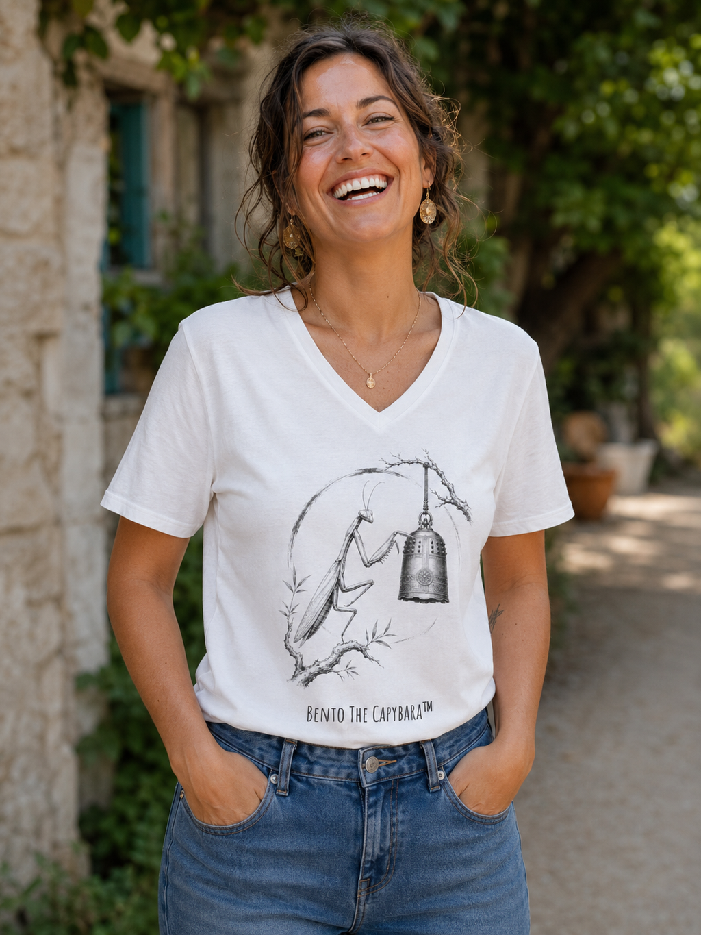 Listen Beyond the Sound Praying Mantis UNISEX V-Neck Tee
